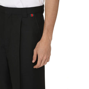Gucci Schwarze Bermuda-Shorts aus Polyester