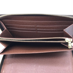 Louis Vuitton Monogram Zippy Geldbörse in gutem Zustand