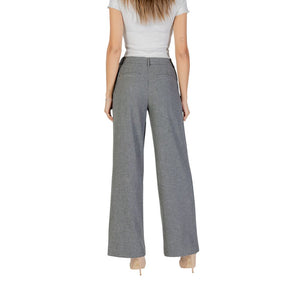 Only Graue Freizeithose aus recyceltem Polyester