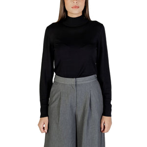 ICHI Schwarzer Rollkragenpullover aus Viskose