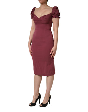 Dolce & Gabbana Maroonfarbenes Seidenkleid mit Herzausschnitt und Midi-Länge