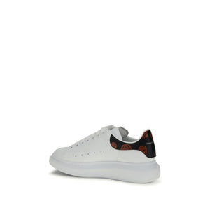 Alexander McQueen Weiße Low-Top-Sneaker aus Kalbsleder Bos Taurus