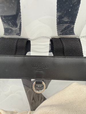 Valentino Garavani VALENTINO GARAVANI Rucksack aus Leder und transparentem Kunststoff