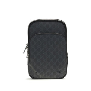 Gucci Schwarze Schultertasche aus Polyurethan