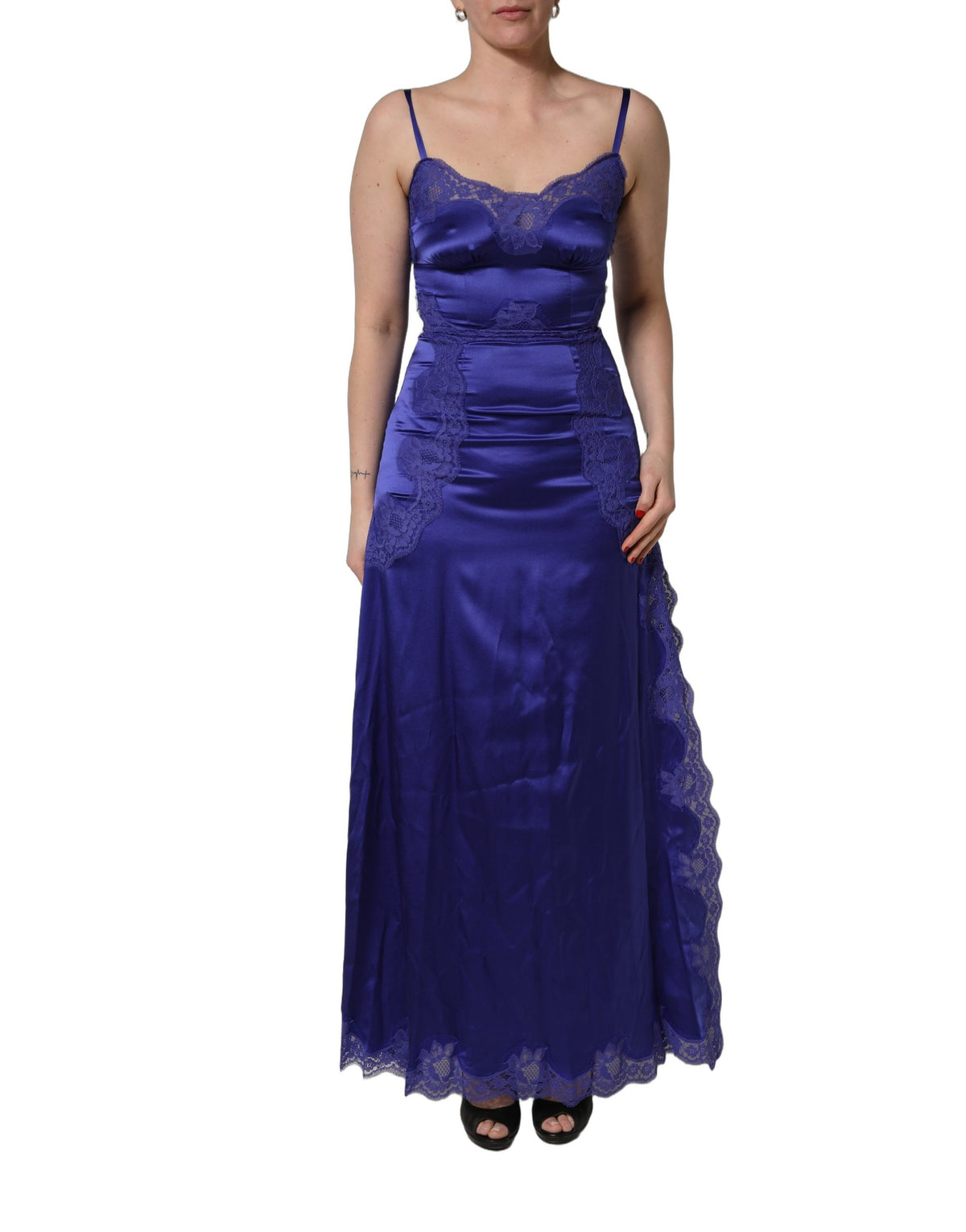 Dolce & Gabbana Elegantes ärmelloses Abendkleid aus Spitze in A-Linie