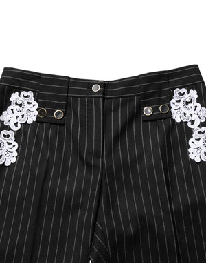 Dolce & Gabbana Schwarze Cropped Hose mit Nadelstreifen und Spitzenapplikationen