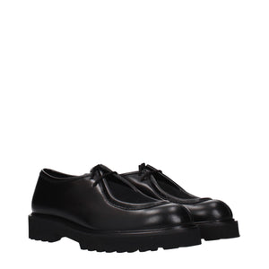 Max Mara Schwarze Oxford- und Derby-Schuhe aus Leder