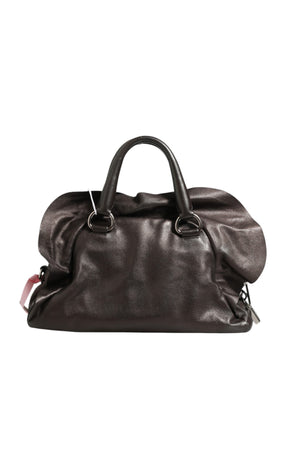 Prada Schultertasche aus Metallic-Nappaleder mit Rüschen
