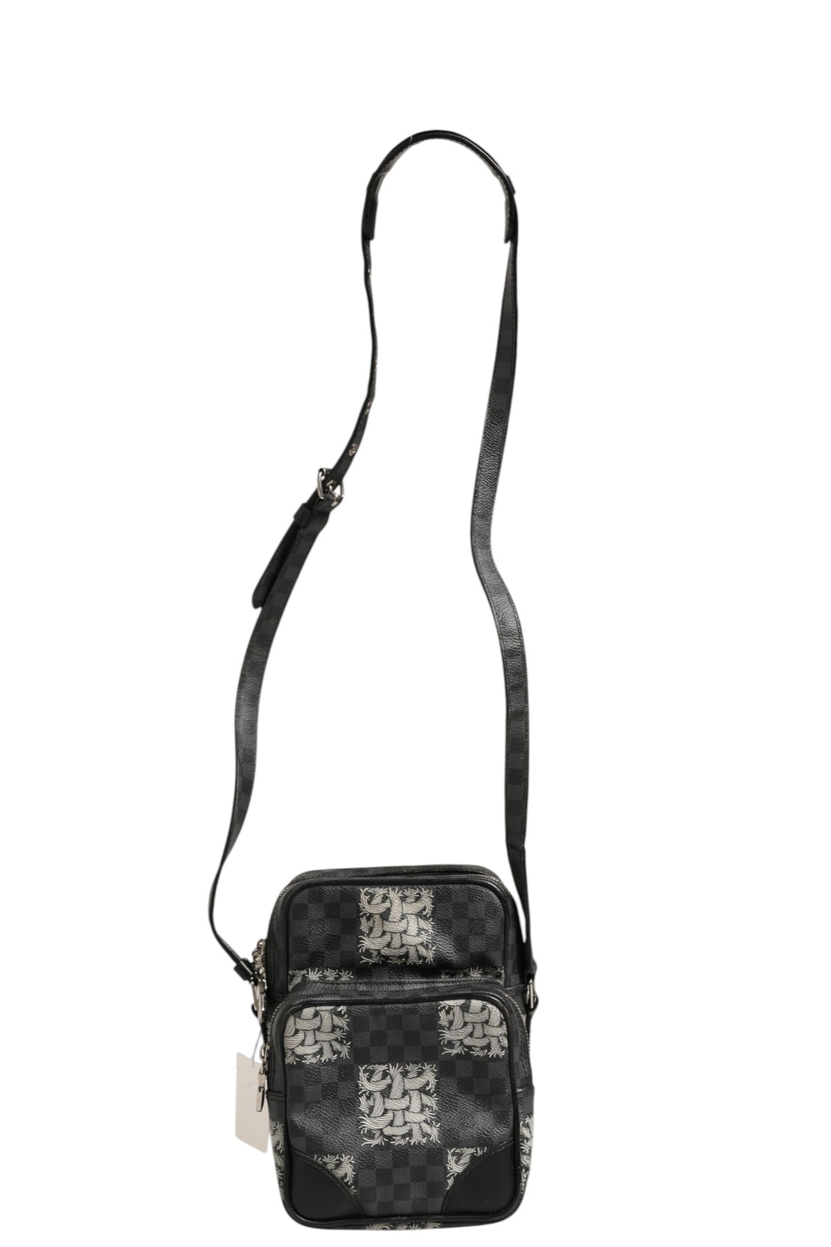 Louis Vuitton Schwarze Schultertasche Amazon Christopher Nemeth aus Damier Graphite Canvas