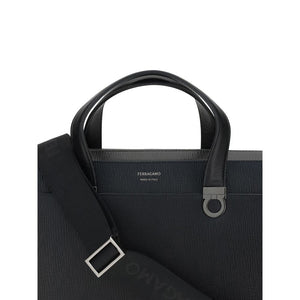 Ferragamo Schwarze Kalbsleder Bos Taurus Aktentasche