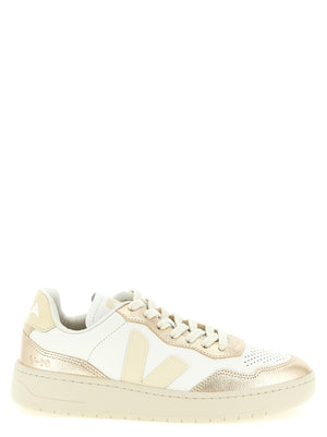 Veja Sneakers aus echtem Goldleder, niedrig geschnitten