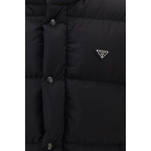 Prada Schwarze Daunenjacke aus Gänsedaunen, durchgehend
