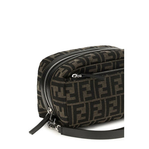 Fendi Brauner Polyester Kragen