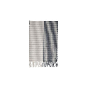Only Grauer Schal aus recyceltem Polyester