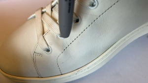 Dolce & Gabbana Weiße Leder-Sneaker mit Herz-Applikation