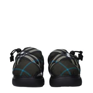 Burberry Grüne Stoff-Slipper
