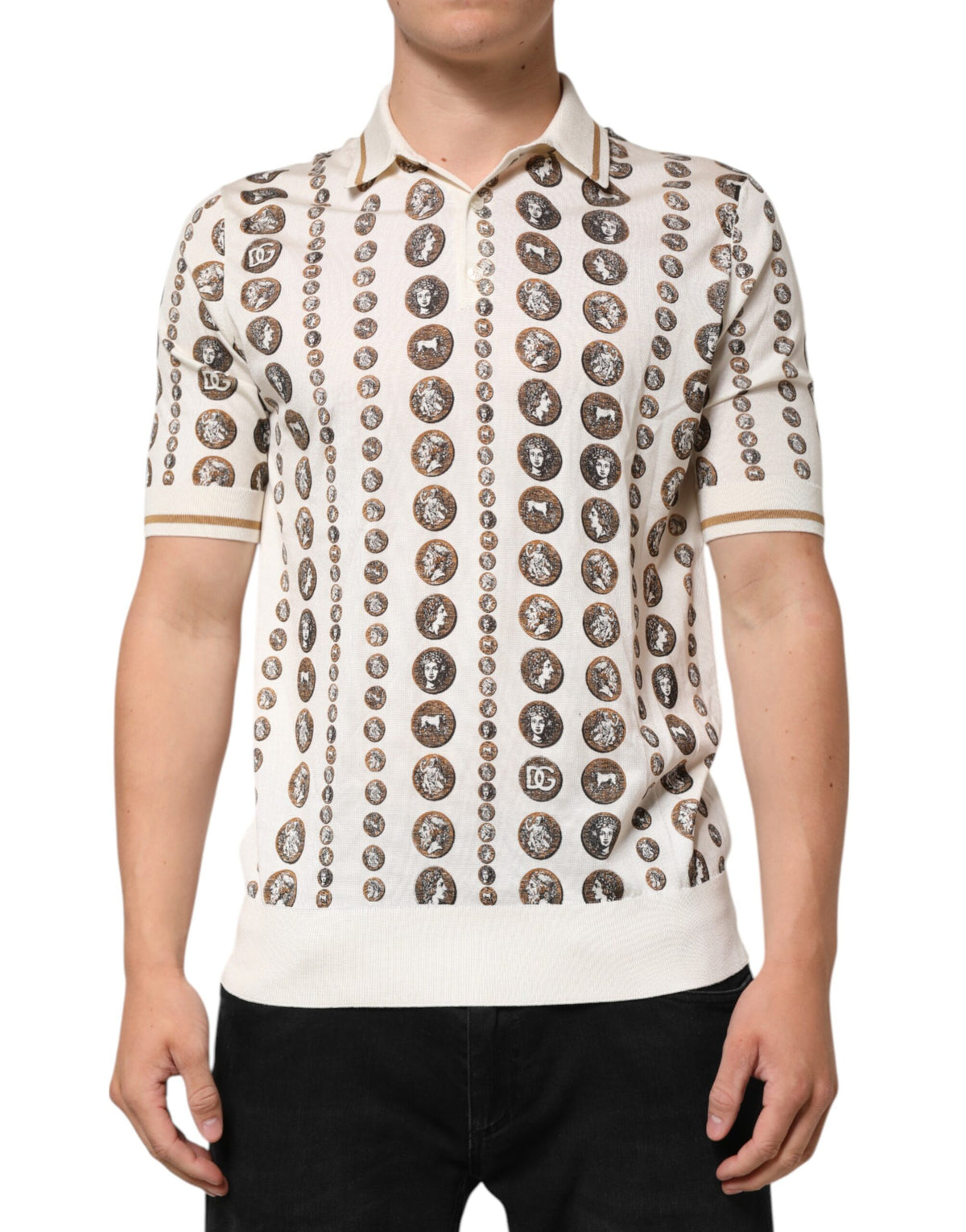 Dolce & Gabbana Elfenbeinfarbenes Seiden-Polo-T-Shirt mit Münzdruck für Männer