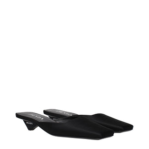 Prada Schwarze Satin-Flachsandalen