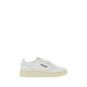 Autry Weiße Low-Top-Sneaker aus Kalbsleder Bos Taurus